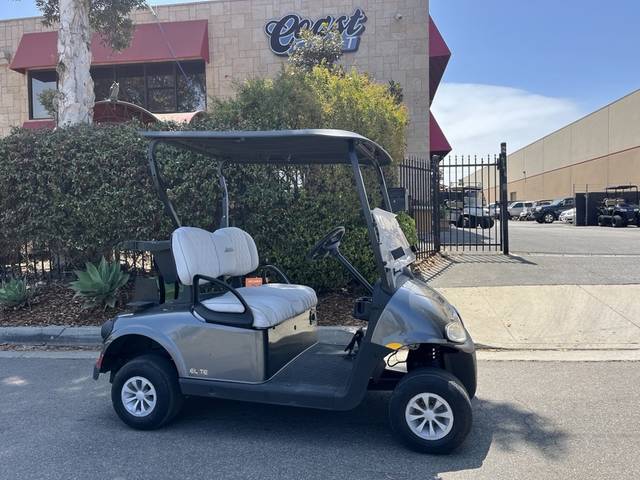 2022 EZGO RXV
