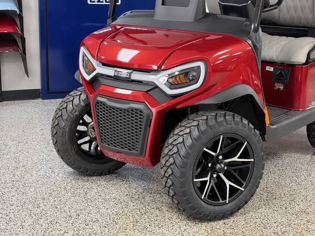 2027 EZGO Liberty photo 2