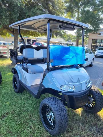 2021 EZGO RXV
