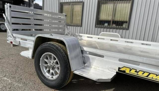 2027 Aluma 7712H photo 2