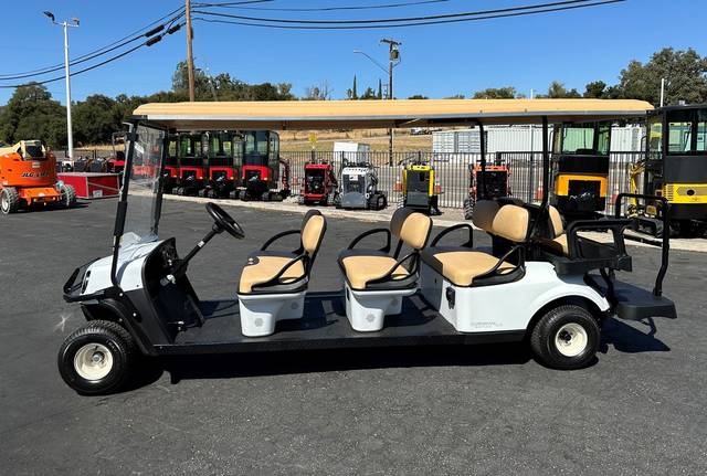 2024 8-Passenger Lithium Golf Cart photo 2