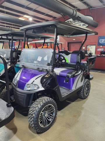 2020 EZGO RXV