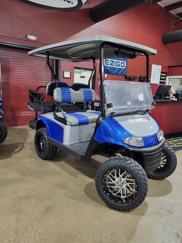2020 EZGO RXV