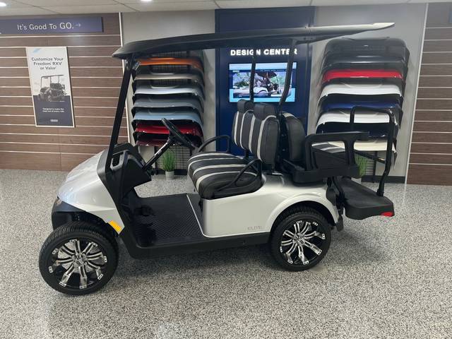 2026 EZGO RXV photo 2