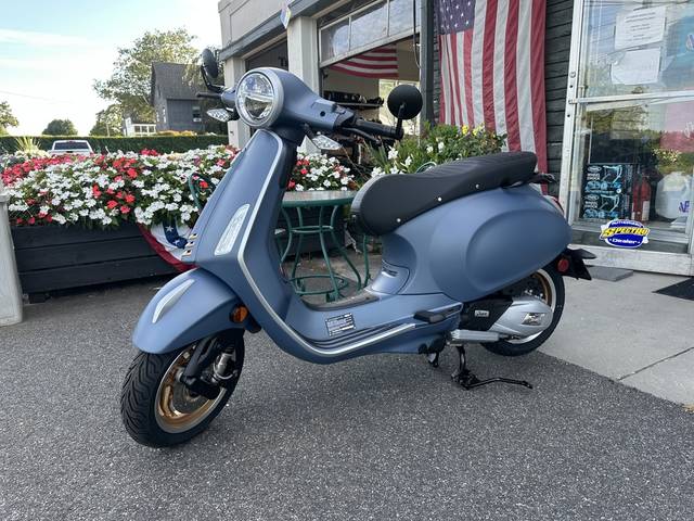 2027 Vespa Primavera