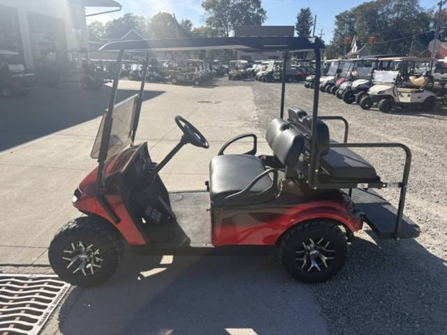 2012 EZGO TXT photo 2