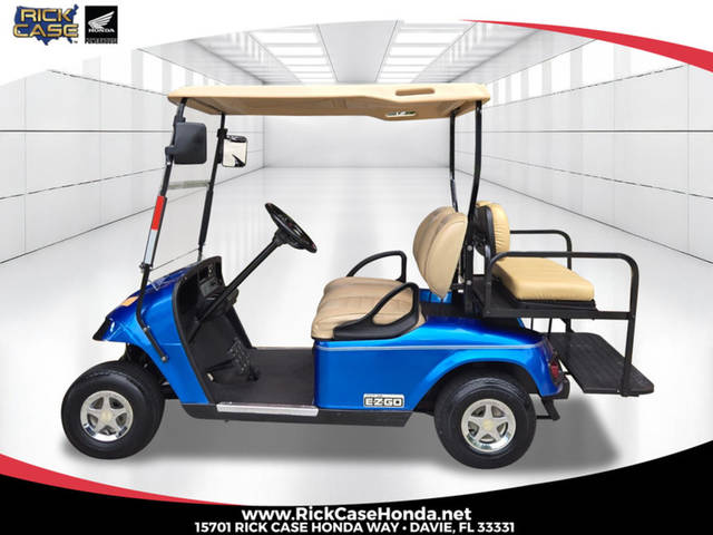 2012 EZGO RXV