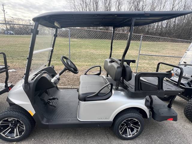 2026 EZGO RXV photo 2