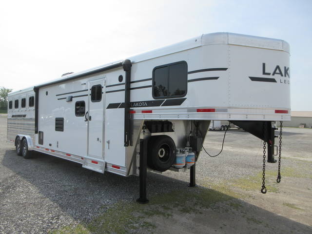 2027 Lakota