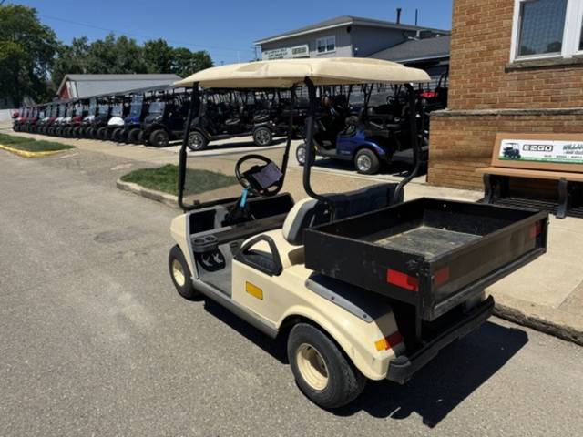 2002 Club Car DS photo 2