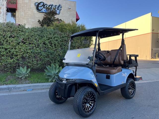 2026 EZGO RXV photo 2