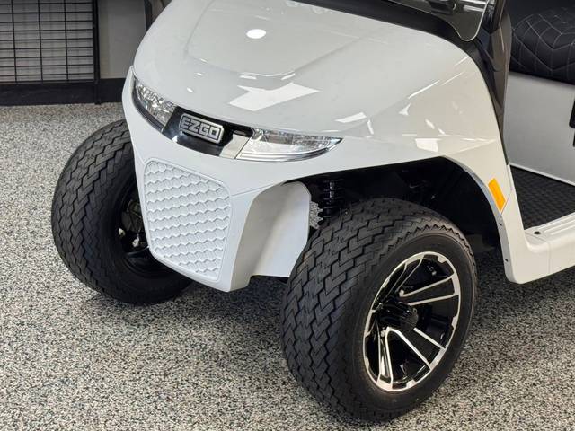 2026 EZGO RXV photo 2