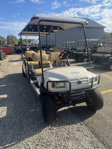 2011 EZGO ADA photo 2