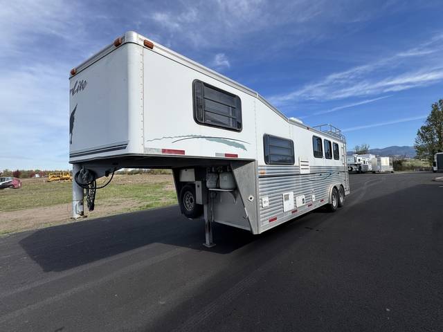 2004 Silverlite photo 2