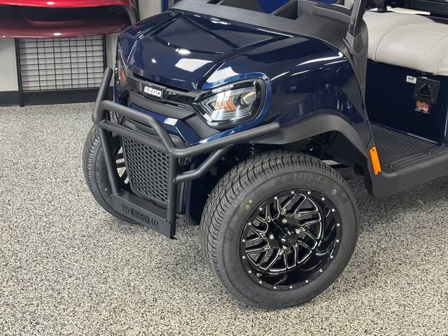 2027 EZGO Liberty photo 2