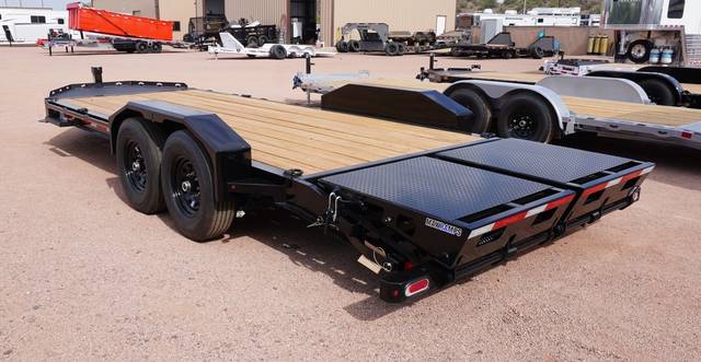 2027 Diamond C LPX207 photo 2