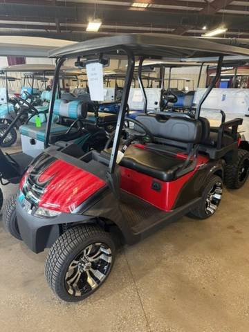 2025 EZGO Valor