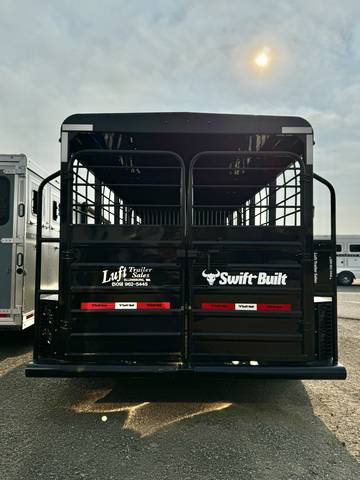 2027 Swift Built photo 2
