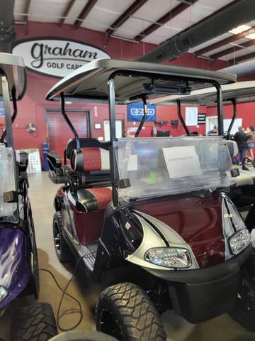 2021 EZGO RXV