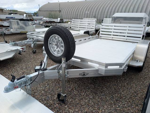 2027 Aluma 7812BT