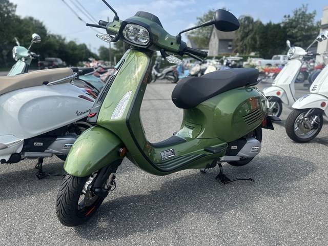 2027 Vespa Sprint