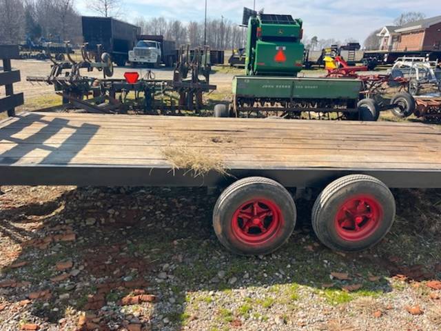 Equipment Flatbed Trailer photo 2