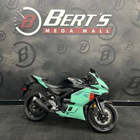 2026 Yamaha YZFR3ATCGR