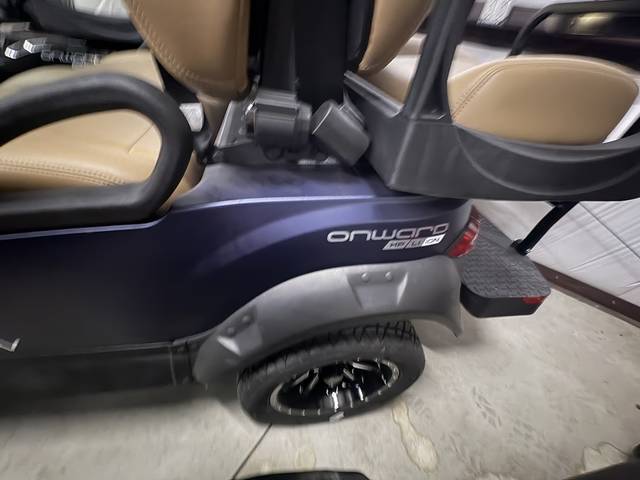 2027 Club Car photo 3