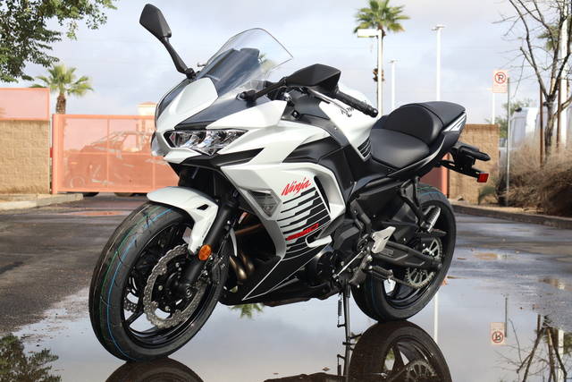 2026 Kawasaki Ninja® 650 ABS