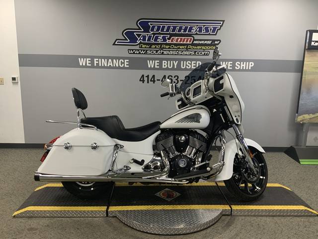 2018 Indian Motorcycle® Chieftain® Limited ABS White Smoke