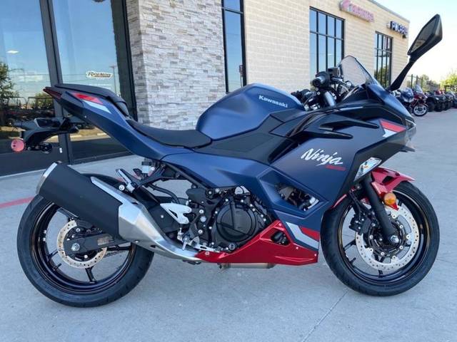 2026 Kawasaki Ninja® 500