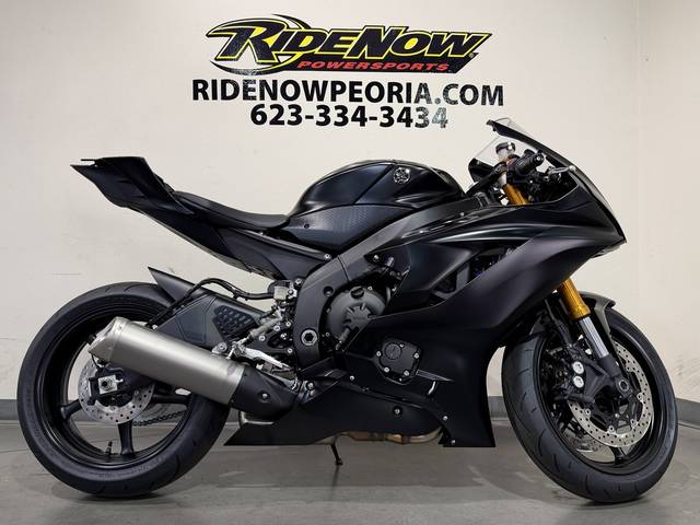 2026 Yamaha YZF-R6 RACE