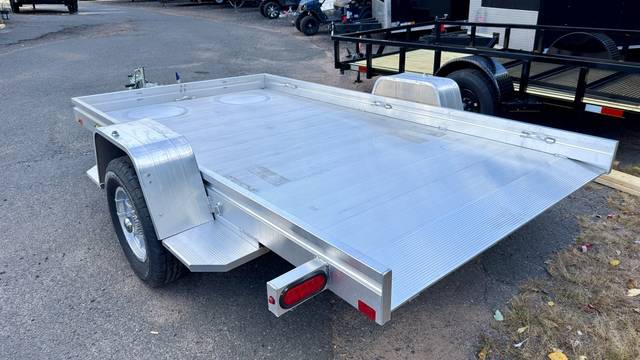 2027 Aluma 6810H-Tilit photo 2
