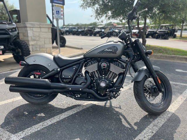 2023 Indian Motorcycle® Chief® Bobber Dark Horse® Silver Quartz Smoke