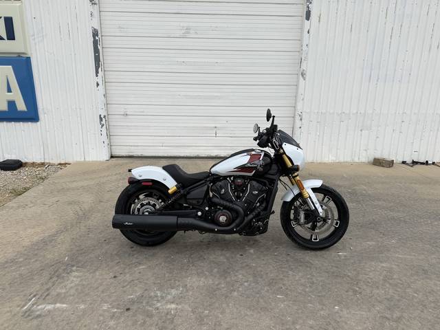 2025 Indian Motorcycle® 101 Scout® Ghost White Metallic with Graphics