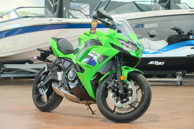 2026 Kawasaki Ninja® 650 ABS