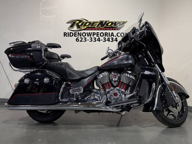 2020 Indian Motorcycle® Roadmaster® Elite Thunder Black Vivid Crystal Over Gunmetal Flake