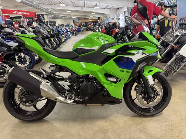 2026 Kawasaki Ninja® 500 SE ABS