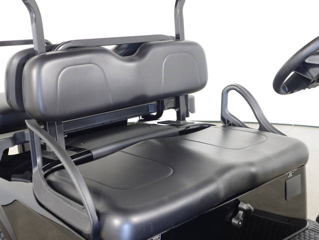 2026 EZGO VALOR photo 3