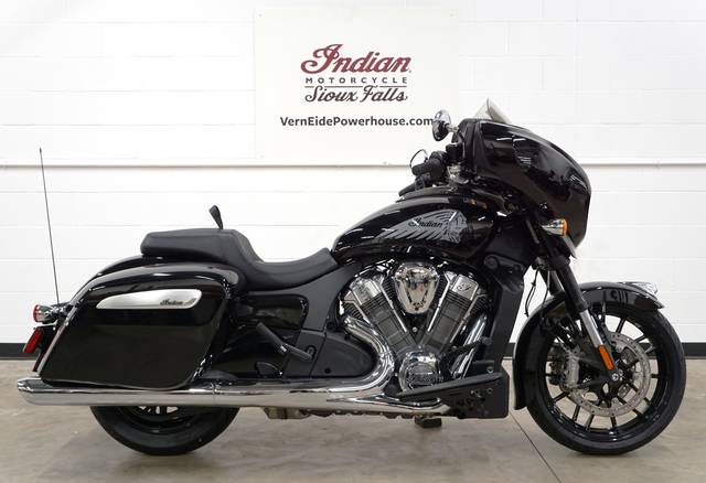 2025 Indian Motorcycle® Chieftain® PowerPlus Black Metallic