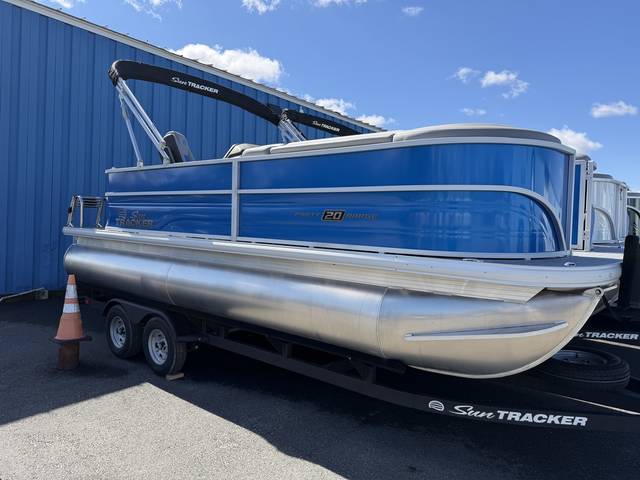 2026 Sun Tracker PB 20 DLX