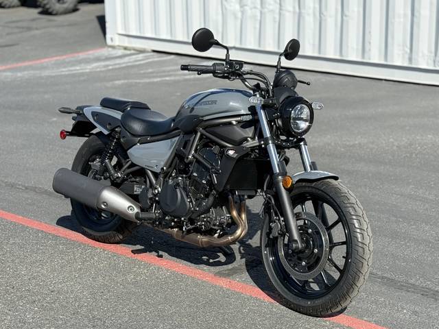 2024 Kawasaki Eliminator® Pearl Storm Gray