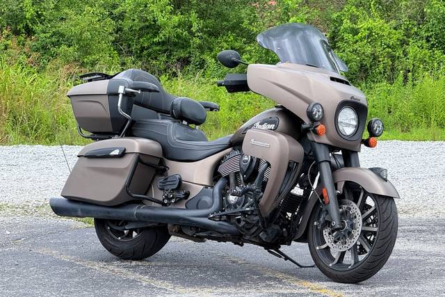 2021 Indian Motorcycle® Roadmaster® Dark Horse® Bronze Smoke