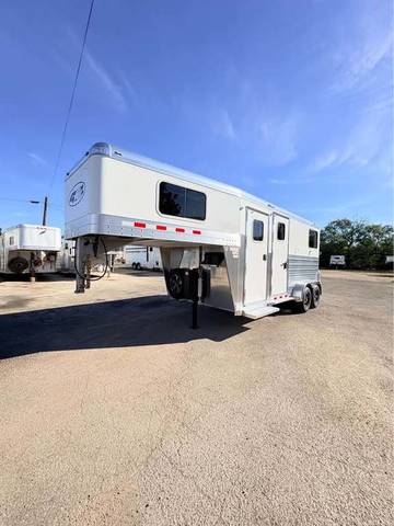 2027 Gooseneck Trailer
