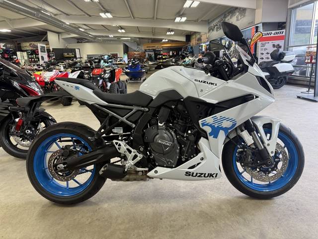 2026 Suzuki GSX-8R