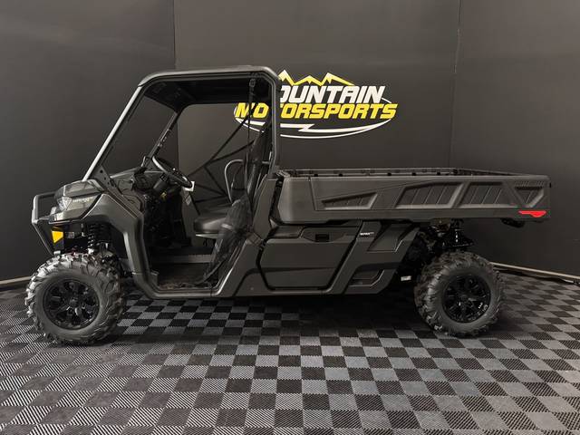 2026 Can-Am® Defender PRO XT HD10