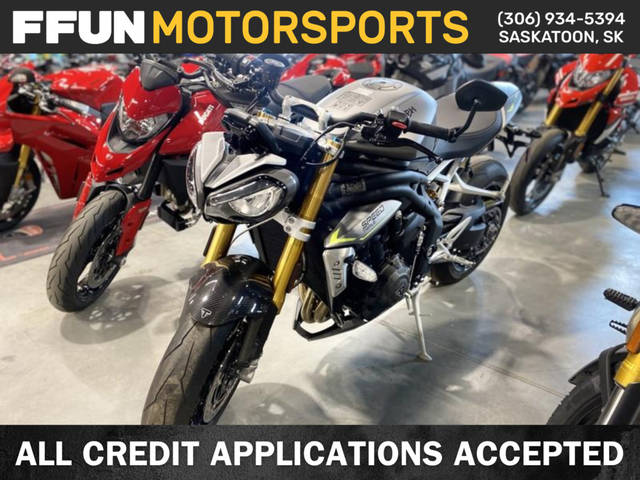 2024 Triumph Speed Triple 1200 RS Matte Silver Ice