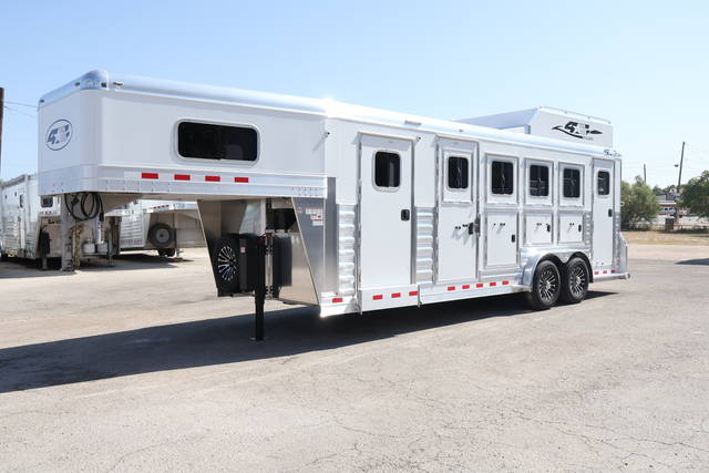 2027 Horse Livestock Trailer