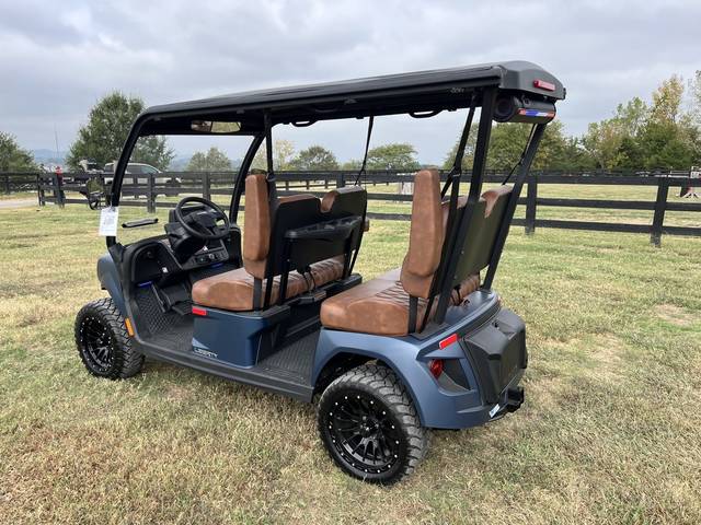 2027 EZGO Liberty photo 3