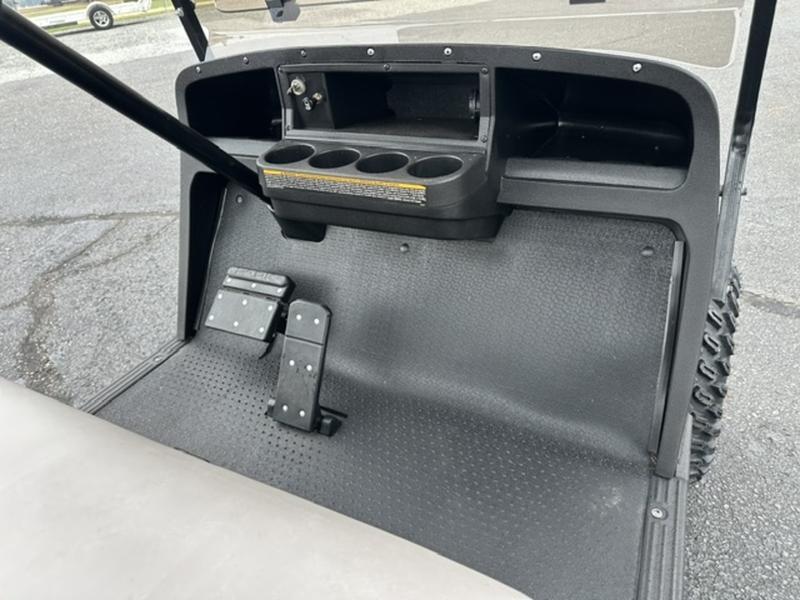 2021 EZGO Freedom photo 6